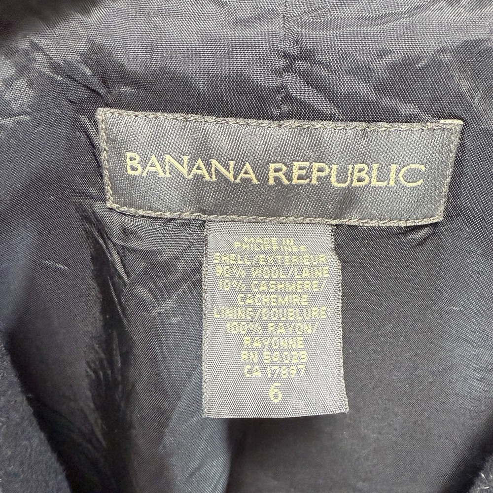 Banana Republic Blazer Womens 6 Black Pin Stripe One Button Wool Blend - Picture 2 of 10